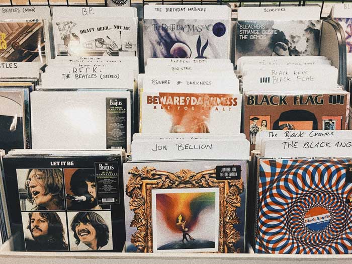 record vinyl store