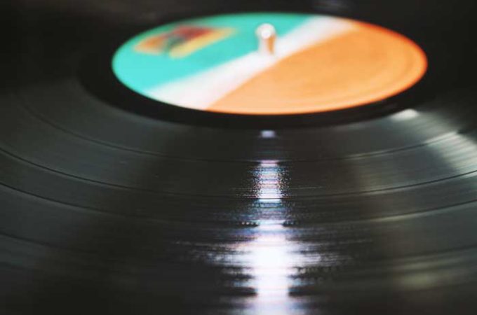 how to fix a scratched record